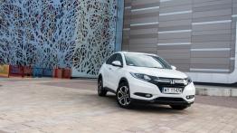 Honda HR-V 1.5 i-VTEC 130 KM - galeria redakcyjna - widok z przodu