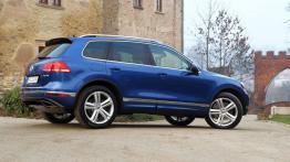 Volkswagen Touareg II Facelifting - galeria redakcyjna - prawy bok