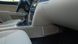 Skoda Superb II Kombi Facelifting - galeria redakcyjna - widok ogólny wnętrza z przodu