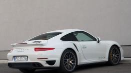 Porsche 911 (991) Turbo S Coupe - galeria redakcyjna - widok z tyłu