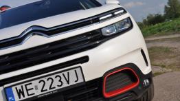 Citroen C5 Aircross 1.6 PureTech 181 KM - galeria redakcyjna - widok z przodu