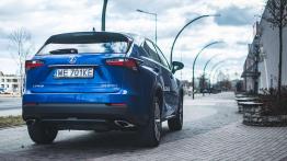 Lexus NX 200t F-Sport - galeria redakcyjna - widok z tyłu