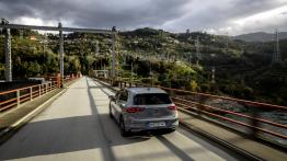 Ponadczasowy samochód, który nieustannie ewoluuje - jaka jest ósma generacja Golfa? 