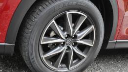 Mazda CX-5 II generacji – klasyczna elegancja