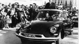 Citroen DS - Z kosmosu? Z nieba? Na pewno nie z tego świata