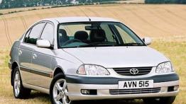 Toyota Avensis I - godny następca