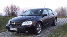 Dodge Avenger - tania limuzyna z silnikiem Volkswagena