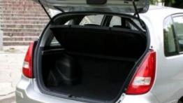 Suzuki Liana 1.6 (106 KM) hatchback - bagażnik