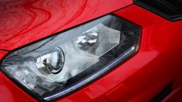 Skoda Yeti Monte Carlo 2.0 TDI 170KM - galeria redakcyjna - prawy przedni reflektor - wyłączony