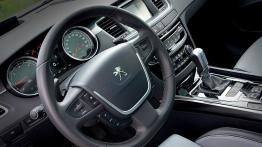 Peugeot 508 RXH Facelifting BlueHDi - galeria redakcyjna - kokpit