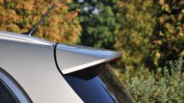 Kia Carens IV 1.6 GDI 135KM - galeria redakcyjna - spoiler