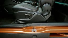 Ford B-MAX Mikrovan 1.4 Duratec 90KM - galeria redakcyjna - sterowanie regulacją foteli