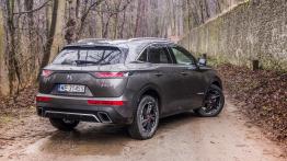 DS 7 Crossback - galeria redakcyjna - widok z tyłu
