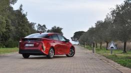 Toyota Prius Plug-in Hybrid – tak bardzo inna