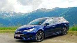 Toyota Avensis FL - europejska premiera
