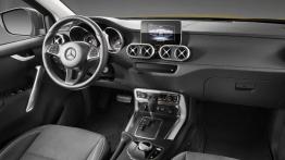 Pierwszy pickup Mercedesa