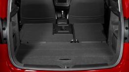 Seat Altea - tylna kanapa złożona, widok z bagażnika