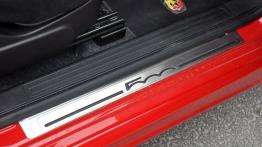 Abarth 500 Hatchback  KM - galeria redakcyjna - listwa progowa