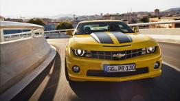 Chevrolet Camaro Coupe - wersja europejska - widok z przodu