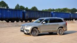 Volvo XC90 II 2.0 D5 225 KM - galeria redakcyjna - lewy bok
