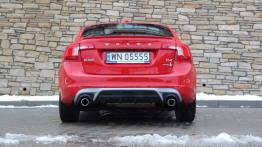 Volvo S60 II Facelifting 2.0 181KM - galeria redakcyjna - widok z tyłu