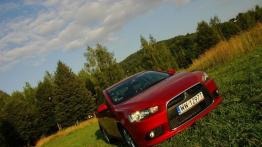 Mitsubishi Lancer IX Sportback 1.6 MIVEC 117KM - galeria redakcyjna 2 - widok z przodu