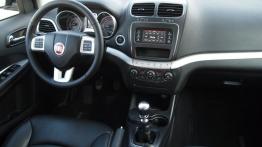 Fiat Freemont SUV 2.0 Multijet II 16v 140KM - galeria redakcyjna - kokpit