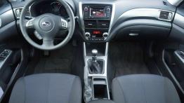 Subaru Forester III Terenowy 2.0D 147KM - galeria redakcyjna - pełny panel przedni
