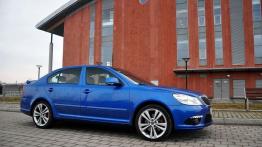 Skoda Octavia RS z zewnątrz - prawy bok