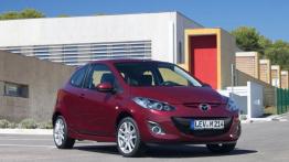 Mazda 2 Facelifting - wersja 3-drzwiowa - widok z przodu
