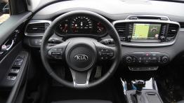 Kia Sorento III 2.2 CRDi 200KM - galeria redakcyjna - kokpit