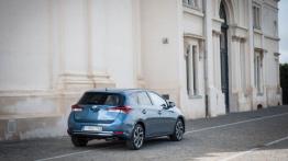 Toyota Auris II Facelifting - galeria redakcyjna - widok z tyłu