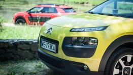 Citroen C4 Cactus PureTech & BlueHDi - galeria redakcyjna - lewy przedni reflektor - wyłączony