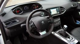 Peugeot 308 II Hatchback 5d - galeria redakcyjna - pełny panel przedni
