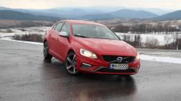 Volvo S60 II Facelifting 2.0 181KM - galeria redakcyjna - widok z przodu