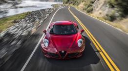 Alfa Romeo 4C (2015) - wersja amerykańska - widok z przodu
