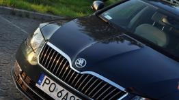 Skoda Superb II Kombi Facelifting - galeria redakcyjna - grill