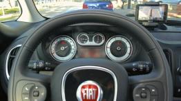Fiat 500L - galeria redakcyjna - zestaw wskaźników