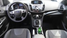 Ford Kuga II - galeria redakcyjna - pełny panel przedni