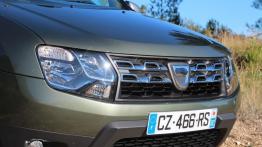 Dacia Duster Facelifting - galeria redakcyjna - przód - reflektory wyłączone