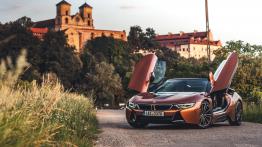 BMW i8 - galeria redakcyjna - widok z przodu
