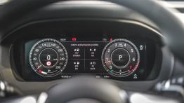 Jaguar XE - galeria redakcyjna - pe?ny panel przedni