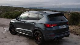 Na ten samochód sportowy pozwoli Ci żona! Cupra Ateca
