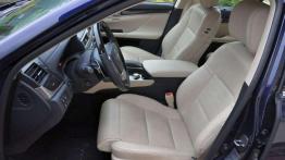 Lexus GS 350 AWD - sportowo-multimedialna elegancja