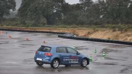 Bridgestone Adrenalin RE002 - opona dla miejskiego sportowca