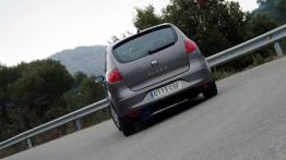 Seat Altea - tył - reflektory wyłączone