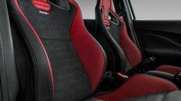 Nissan Juke Nismo RS (2014) - wersja europejska - fotel pasażera, widok z przodu