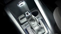 Skoda Fabia III Hatchback 1.2 TSI - galeria redakcyjna - dźwignia zmiany biegów