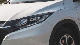 Honda HR-V 1.5 i-VTEC 130 KM (cz.3) - galeria redakcyjna - lewy przedni reflektor - wyłączony