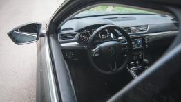 Skoda Superb Combi 2.0 TDI 190 KM - galeria redakcyjna - kokpit